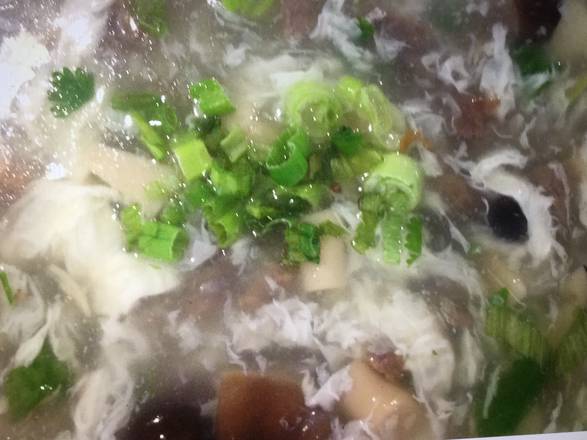 Order Minced Beef Soup (small) food online from Canton Chinese Restaurant store, Richardson on bringmethat.com