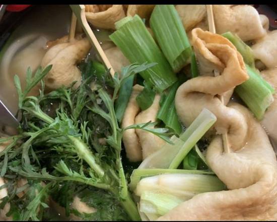 Order Fish Cake Hot Pot (Spicy) food online from Charm Bbq Chicken store, Austin on bringmethat.com