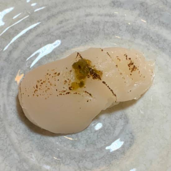 Order Jumbo Scallop Sushi food online from Sushi Katsu-Ya store, Seattle on bringmethat.com