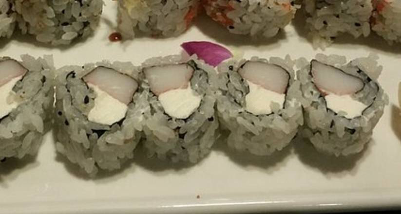 Order Philadelphia Roll food online from Sushi Bear Sushi & Grill store, Jacksonville on bringmethat.com