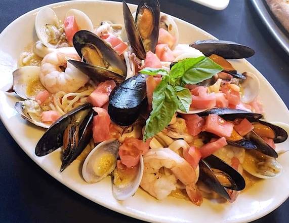Order Spaghetti Tutto Mare food online from Scarpino's Family Restaurant store, Bradenton on bringmethat.com