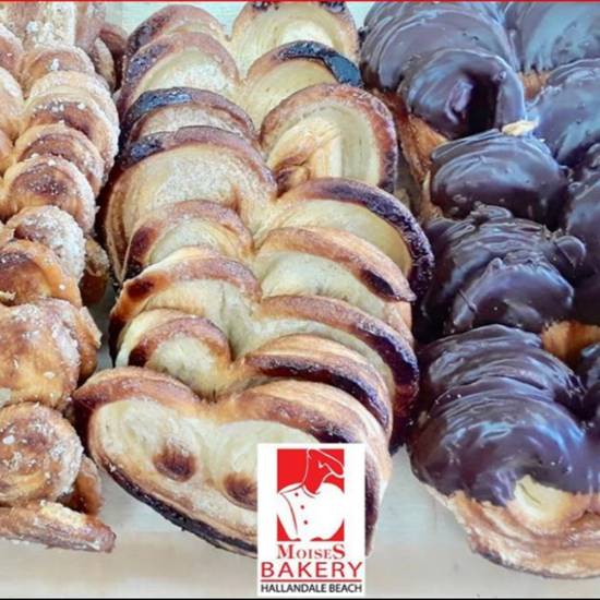 Order Palmera food online from Moises Bakery store, Miami on bringmethat.com