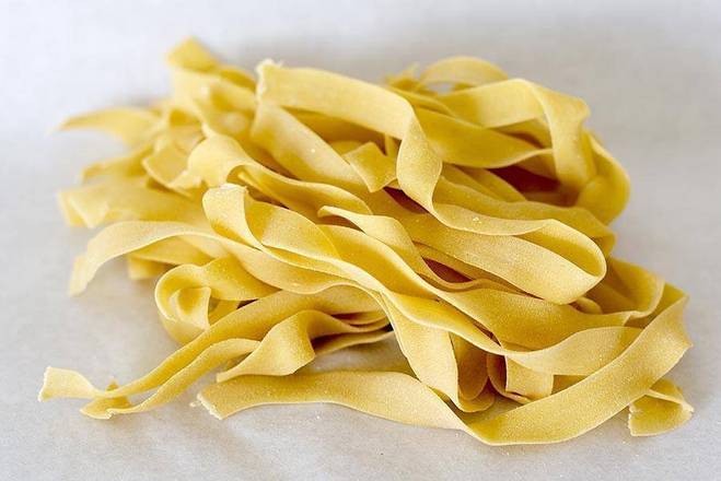 Order Egg Pappardelle  food online from Francescas Pasta Market & Empanadas store, Aspen on bringmethat.com