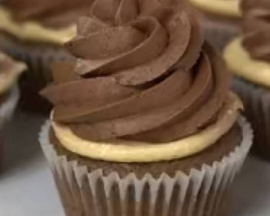 Order Vegan / Gluten Free Peanut Butter food online from Raffa’s Cupcakes store, Miami on bringmethat.com