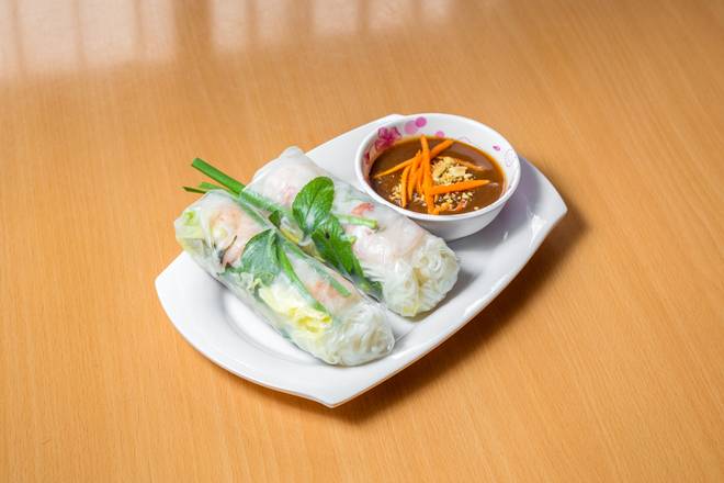 Order Fresh Spring Rolls (GC) food online from Pho Quyen Vietnamese Restaurant store, Pinellas Park on bringmethat.com