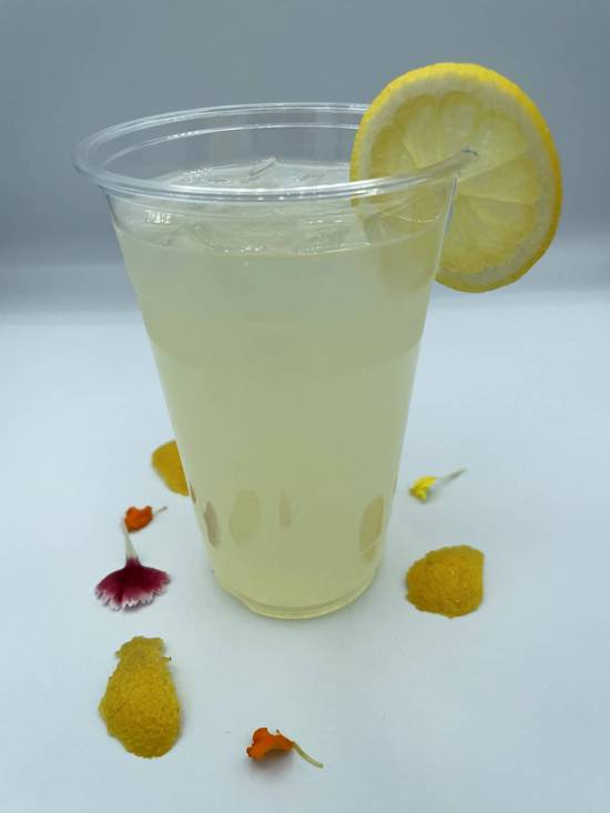 Order Fresh Squeezed Lemonade food online from Vegan Cafe Jax store, Jacksonville on bringmethat.com