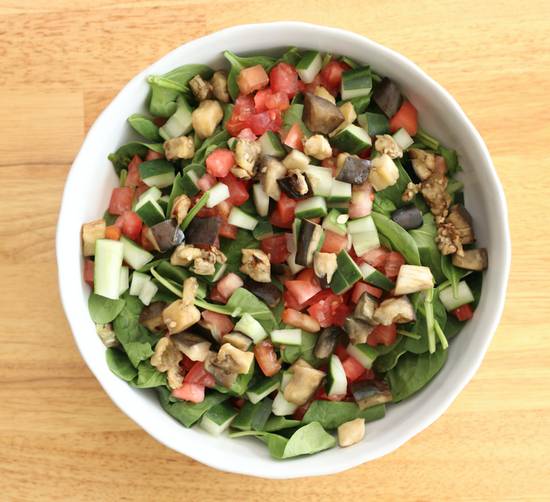 Order Veronica Salad food online from Mister O1 store, Naples on bringmethat.com
