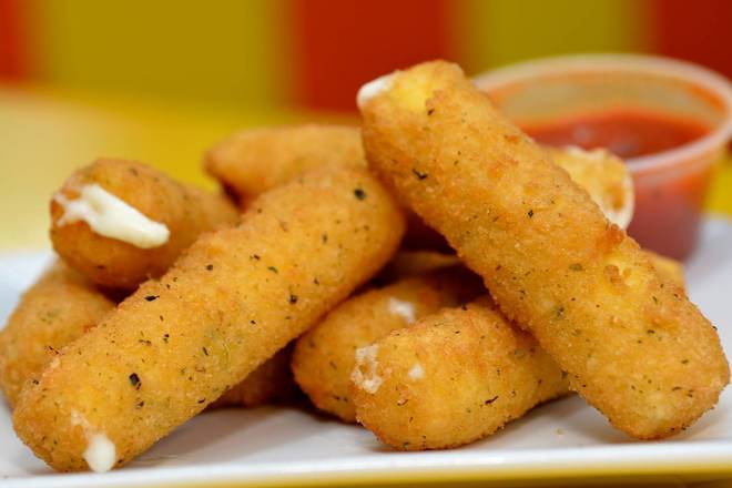 Order 6 Mozzarella Sticks food online from Chicken Delight store, Jersey City on bringmethat.com