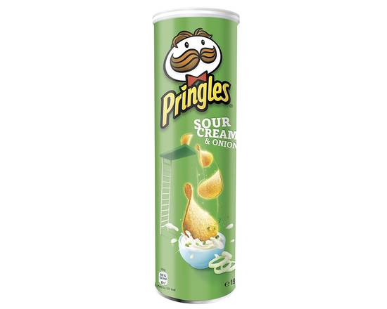 Order Pringles Sour Cream and Onion 5.5oz food online from Fresko Market store, Miami on bringmethat.com