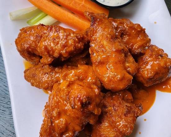 Order Boneless Wings (6) food online from Kirkwood Bar & Grill store, Chicago on bringmethat.com