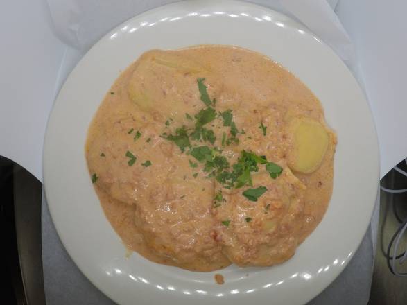 Order Lobster Medaglioni food online from Spaghetto store, Davie on bringmethat.com