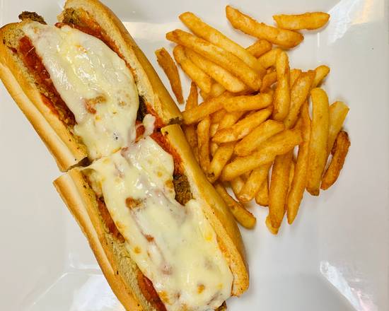 Order Eggplant Parmigiana Sandwich food online from Rotelli Pizza & Pasta store, Boca Raton on bringmethat.com