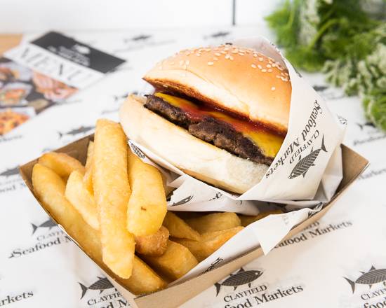 Nippers Cheeseburger and Chips