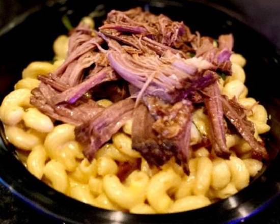 Order Pot Roast Mac food online from Cheezie Mac store, Des Plaines on bringmethat.com