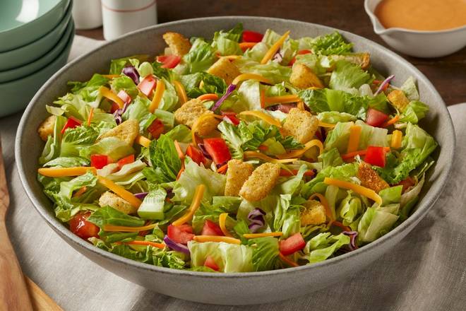 Order Family Size Farmhouse Garden Side Salad  food online from Bob Evans store, Tampa on bringmethat.com