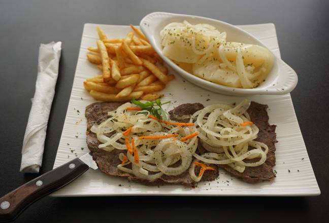 Order Onion steak (Bistec Encebollado food online from Chuchis Restaurant store, Cape Coral on bringmethat.com