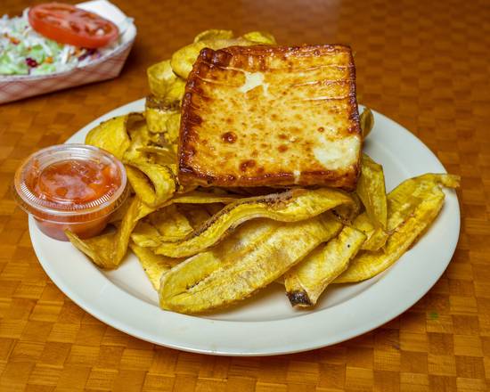 Order Tajadas Verdes con Queso Frito food online from Yambo store, Miami on bringmethat.com