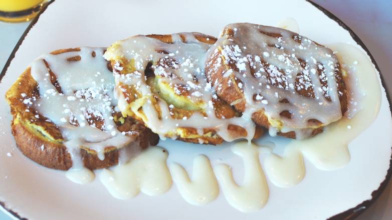Order Cinnamon Roll French Toast food online from Egg Harbor Cafe store, Libertyville on bringmethat.com