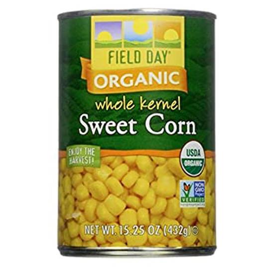 Order Field Day Organic Whole Kernel Sweet Corn 15.25oz food online from Everyday Needs by Gopuff store, St. Petersburg on bringmethat.com