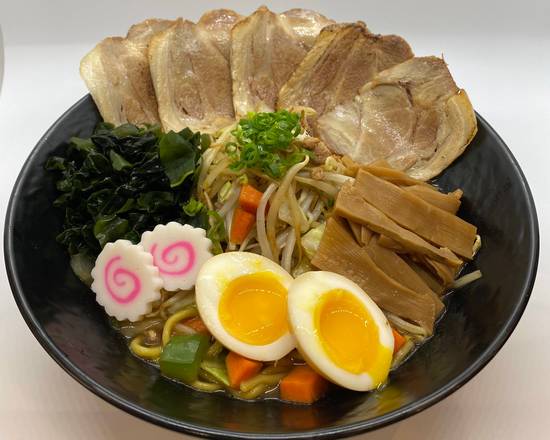 Order Special Shoyu Ramen food online from Natsuboshi store, Honolulu on bringmethat.com