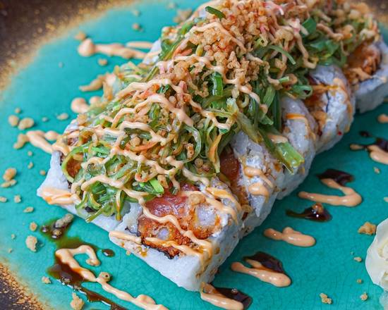 Order Falcon Roll (10 PIECES) food online from Sushiato store, Miami on bringmethat.com