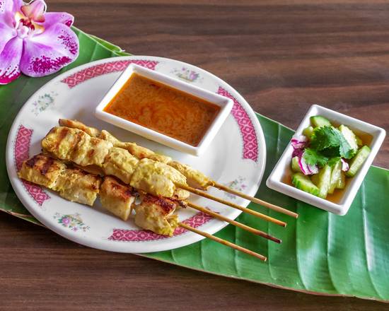 Order Chicken Satay food online from Lucky House Thai Cuisine store, Berkeley on bringmethat.com