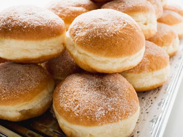 Order Bomboloni - Plain - 6 in a Box food online from Lb Cake Stop store, Baldwin Park on bringmethat.com