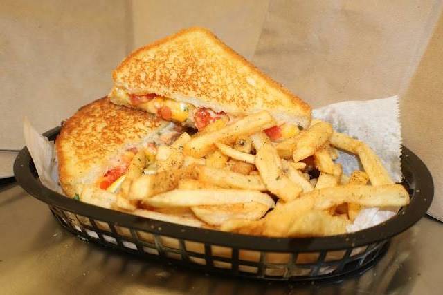 Order Lobster Grilled Cheese w/fries food online from BK Lobster Midtown Atlanta store, Atlanta on bringmethat.com