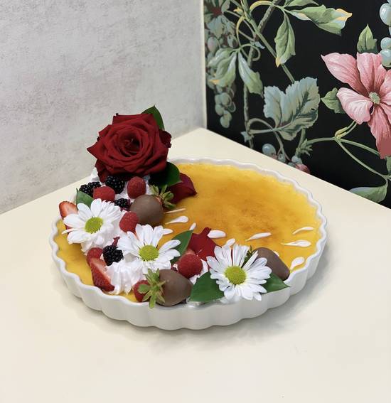 Order 12" (Giant) Crème Brûlée in Ramekin food online from Lb Cake Stop store, Baldwin Park on bringmethat.com
