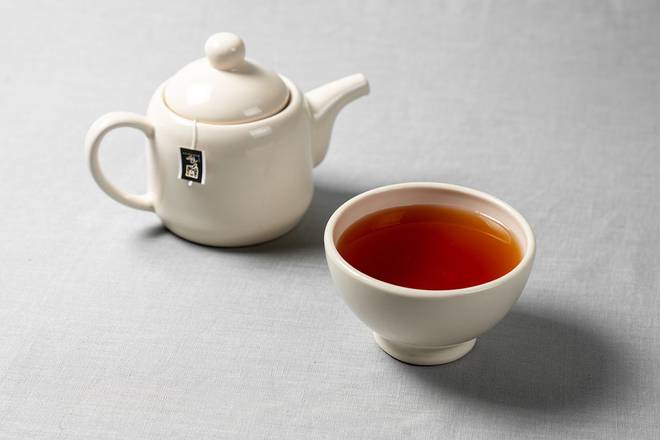 Order Organic Hot Tea food online from Le Pain Quotidien                                                                                    store, Washington on bringmethat.com