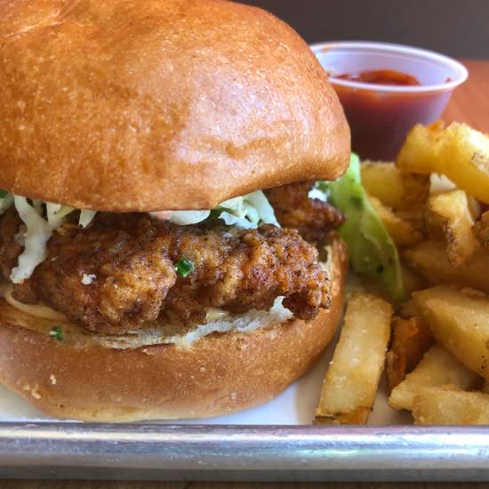 Order Fried Chicken Sandwich food online from Wingwerk store, Oakland on bringmethat.com