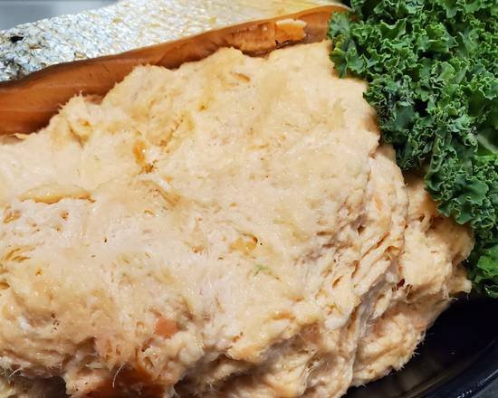 Order Chunky Baked Salmon Salad ( 1/2 LB) food online from Long Island Bagel Cafe store, Bellmore on bringmethat.com