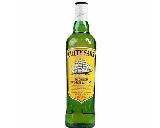 Order Cutty Sark - Blended Scotch Whisky food online from Santa Monica Liquor store, Santa Monica on bringmethat.com