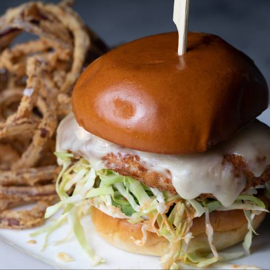 Order Crispy Chicken Sandwich food online from Forma store, Santa Monica on bringmethat.com