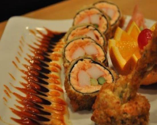 Order Salmon Crunch Roll food online from Satto Thai & Sushi Bar store, Atlanta on bringmethat.com