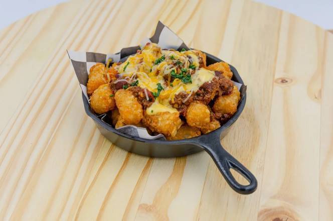 Order Chili Cheese Tots food online from Wing Master store, San Antonio on bringmethat.com