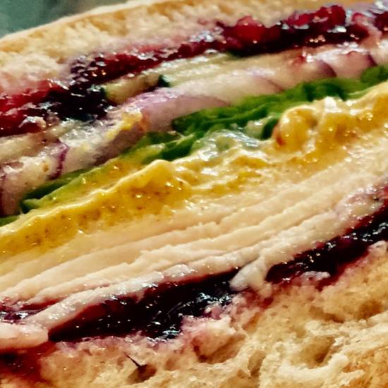 Order Roast Turkey & Warm Brie Sandwich food online from Malibu Kitchen & Gourmet Country Market store, Malibu on bringmethat.com