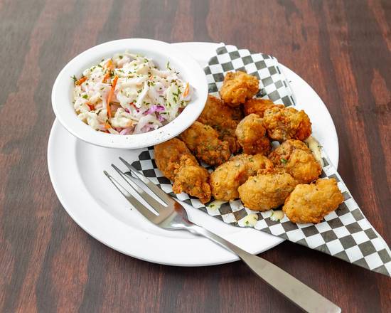 Order Fried Oyster Basket (10 pcs) food online from Q Crackin Crab store, Cocoa Beach on bringmethat.com