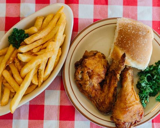 Order Junior Box O' Chicken food online from Dinah's Fried Chicken store, Glendale on bringmethat.com