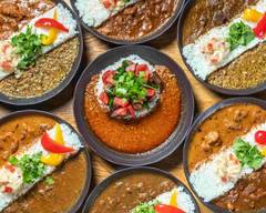 【恵比寿カレーで人気沸騰中】奇跡の合いがけカレー専門店　ルクマ東京（NAIZO CURRY)
