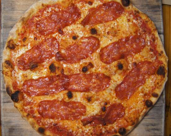 Order Pizza Salame Piccante food online from The Pasta Box store, Miami on bringmethat.com