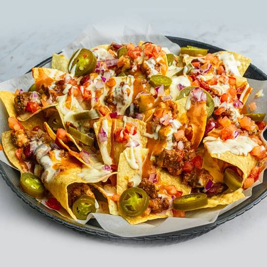 Order Nachos food online from Hurricane Grill & Wings - SW Pine Island Rd store, Cape Coral on bringmethat.com