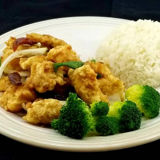 Order GD3. Pan Fried Salted Chicken  food online from Saigon Noodle & Grill store, Orlando on bringmethat.com