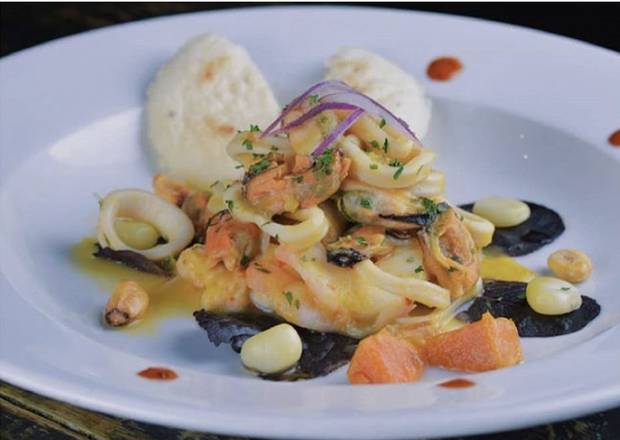 Order Parceviche food online from Bolivar Restaurant and Lounge store, Miami Beach on bringmethat.com