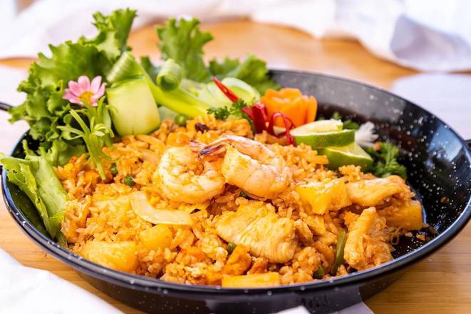 Order Pineapple Fried Rice food online from Sweet basil thai cuisine store, Foster City on bringmethat.com
