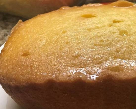 Order Lemon Cake food online from Stefano's Pizza store, Mill Valley on bringmethat.com