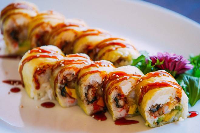 Order Green Devil (10pcs) food online from Sushi Pirate store, North Aurora on bringmethat.com