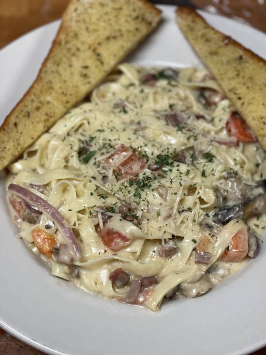 Order Fettuccini Carbonara food online from Palermo store, Seattle on bringmethat.com