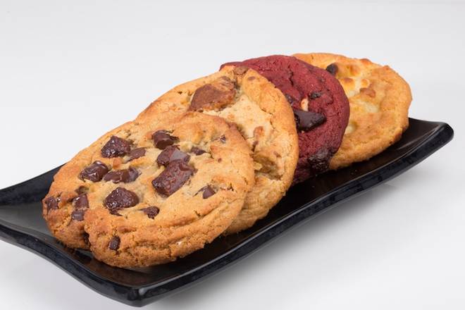 Order Fresh Baked Cookie food online from F2o Fresh to Order store, Johns Creek on bringmethat.com