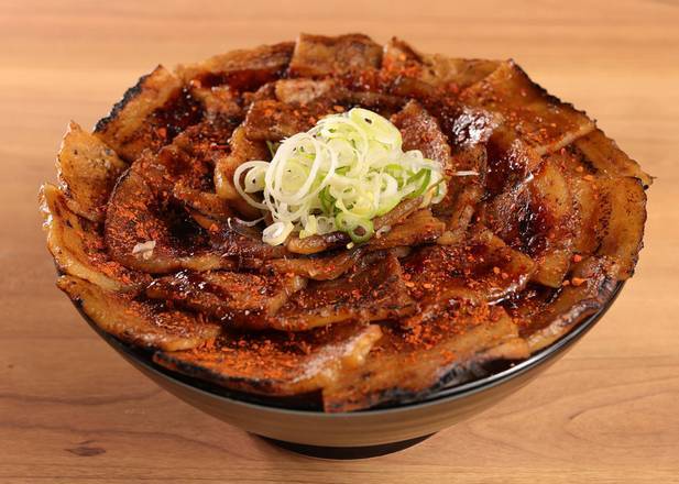 豚丼盛りさん、 しび辛大盛 帯広系豚丼 町田家本店 夜店公園店のデリバリー | メニュー